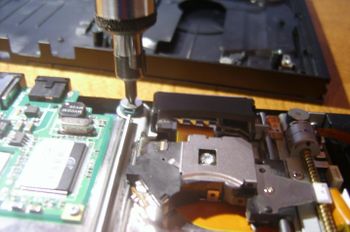 PS2 laser 12-screws.jpg